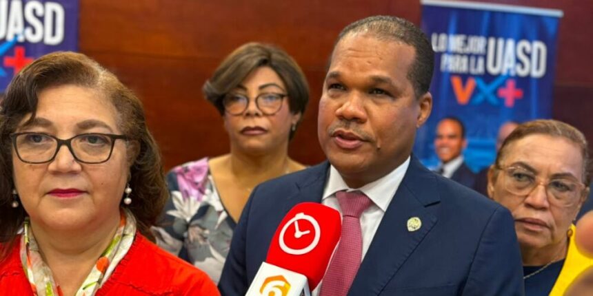 Candidata a decana de Humanidades respalda proyecto rectoral de Radhamés Silverio