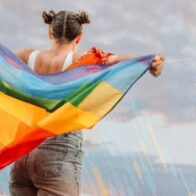 El 78 % de las personas LGTBI+ españolas temen por su seguridad física