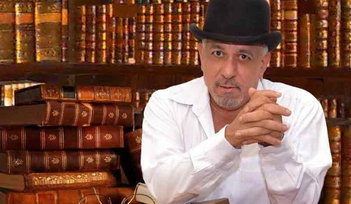 Giovanny Cruz cuestiona realización de honras fúnebres de artistas en el Teatro Nacional