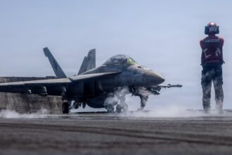 Estados Unidos lanzó ataques contra Irán tras el derribo de uno de sus helicópteros cerca del estrecho de Ormuz