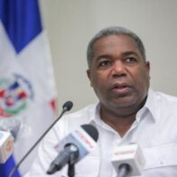 Tony Peña aclara que no emitió opiniones sobre posible candidatura de Santiago Matías para 2028