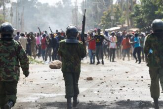 Un muerto en Kenia durante protestas por centro de cuarentena para estadounidenses