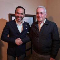Uribe y De la Espriella sostienen encuentro en Barranquilla tras primera vuelta electoral