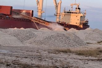 Coalición ambiental exige detener extracción ilegal de agregados en la región Sur