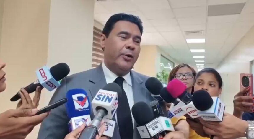 Legisladores advierten sería una “vergüenza nacional” dejar caer la reforma laboral y aseguran que no habrá más diálogos
