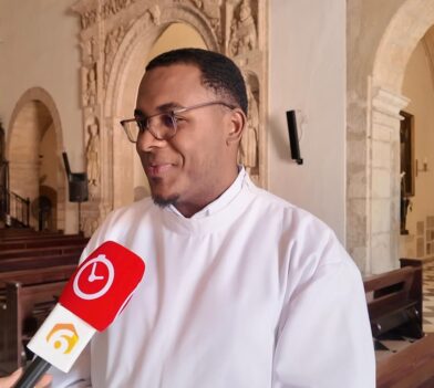Antonio Lorenzo destaca la importancia de la Eucaristía y llama a la sociedad dominicana a acercarse a Jesús