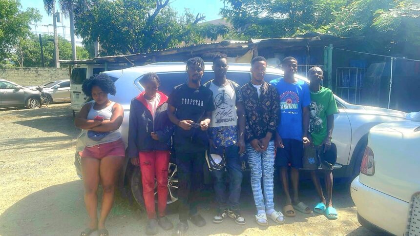 Ejército intercepta vehículo que transportaba siete haitianos indocumentados en Santiago Rodríguez