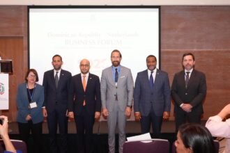 República Dominicana y Países Bajos estrechan lazos económicos durante foro de negocios en La Haya