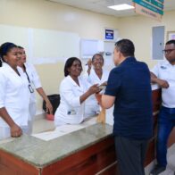 Director del SNS interviene Hospital Taiwán en Azua; entidad asume funciones operativas