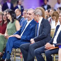 Abinader destaca estabilidad democrática y reducción de la pobreza en RD