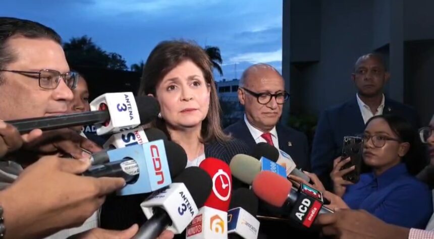 Vicepresidenta asegura Gobierno ha manejado “de manera responsable” impacto de crisis internacional