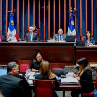 Senado rechaza propuestas de Omar Fernández para reforzar libertad de expresión en nuevo Código Penal