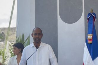 Tury Reyes asegura nueva vía impulsará el desarrollo y la conectividad de Caleta