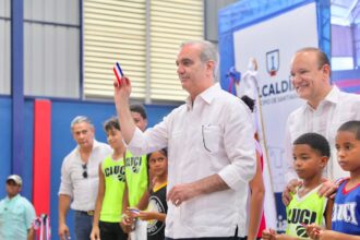 Abinader defiende inversión en infraestructura y proyecta meta del 3% del PIB para 2026