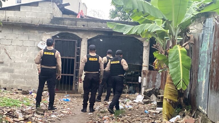 DNCD intensifica operativos en SDN; 27 detenidos y drogas ocupadas