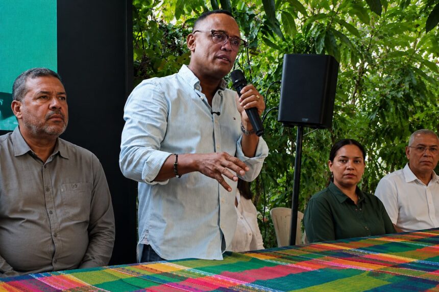 Alex García anuncia sus aspiraciones a la alcaldía de Las Terrenas para el 2028