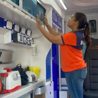 Gobernación entrega ambulancia a la Defensa Civil de Santiago