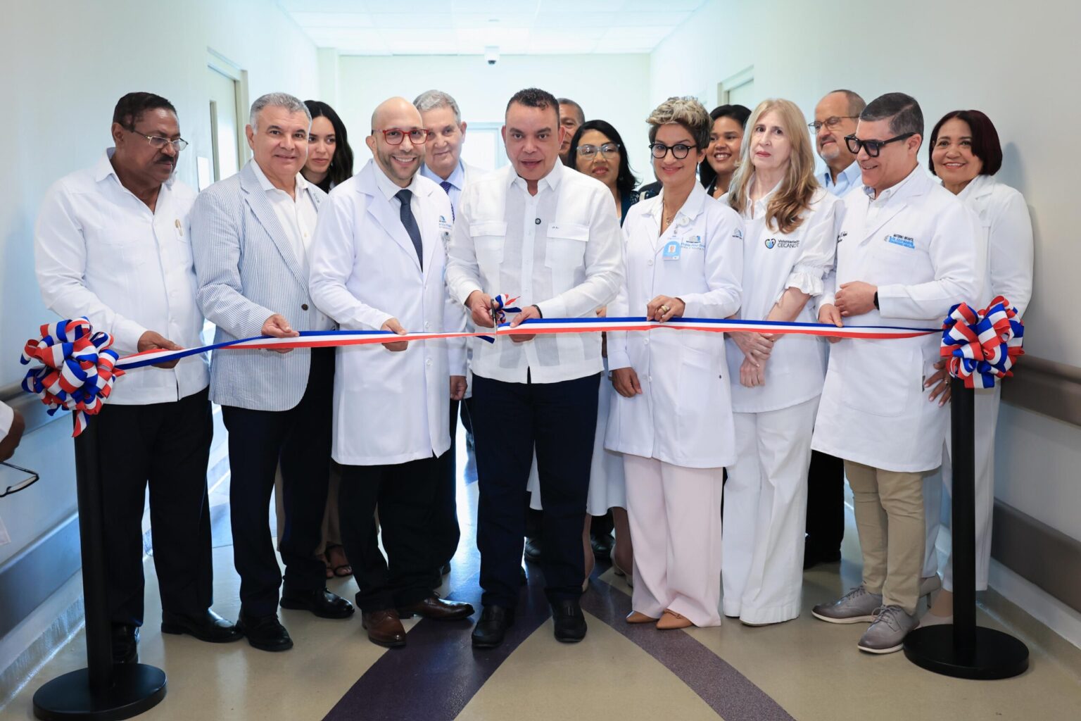 SNS inaugura primera unidad de cirugía intrauterina del país