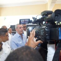 Abinader encabeza simulación nacional del COE para evaluar respuesta ante huracanes