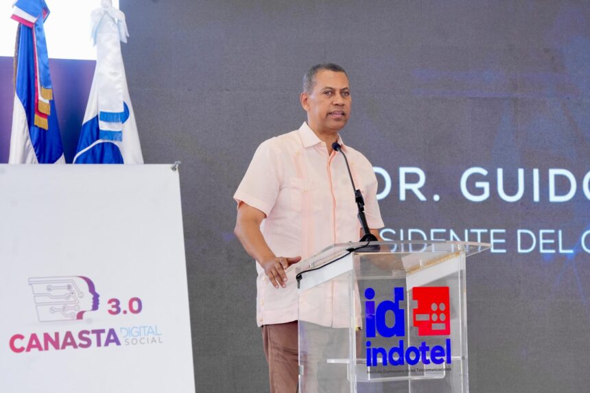 Indotel impacta a más de 500 residentes de Santo Domingo Oeste con la Canasta Digital Social