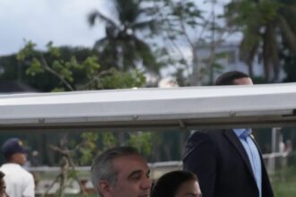Abinader y Carolina Mejía recorren el nuevo Parque Deportivo Paseo 30 de Mayo