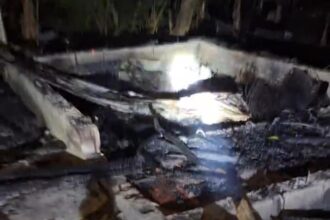 Vivienda resulta destruida por incendio en comunidad de Villa Tapia