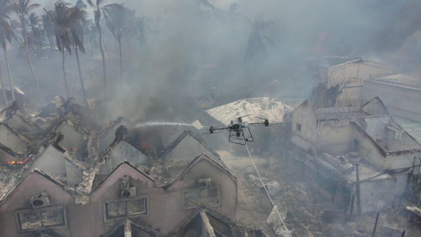 Utilizan drones del 911 para sofocar incendio afectó hotel en Bayahíbe