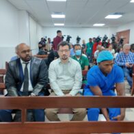 Vestido de camisa Jean Andrés Pumarol vuelve al tribunal por caso de homicidio que conmocionó Naco