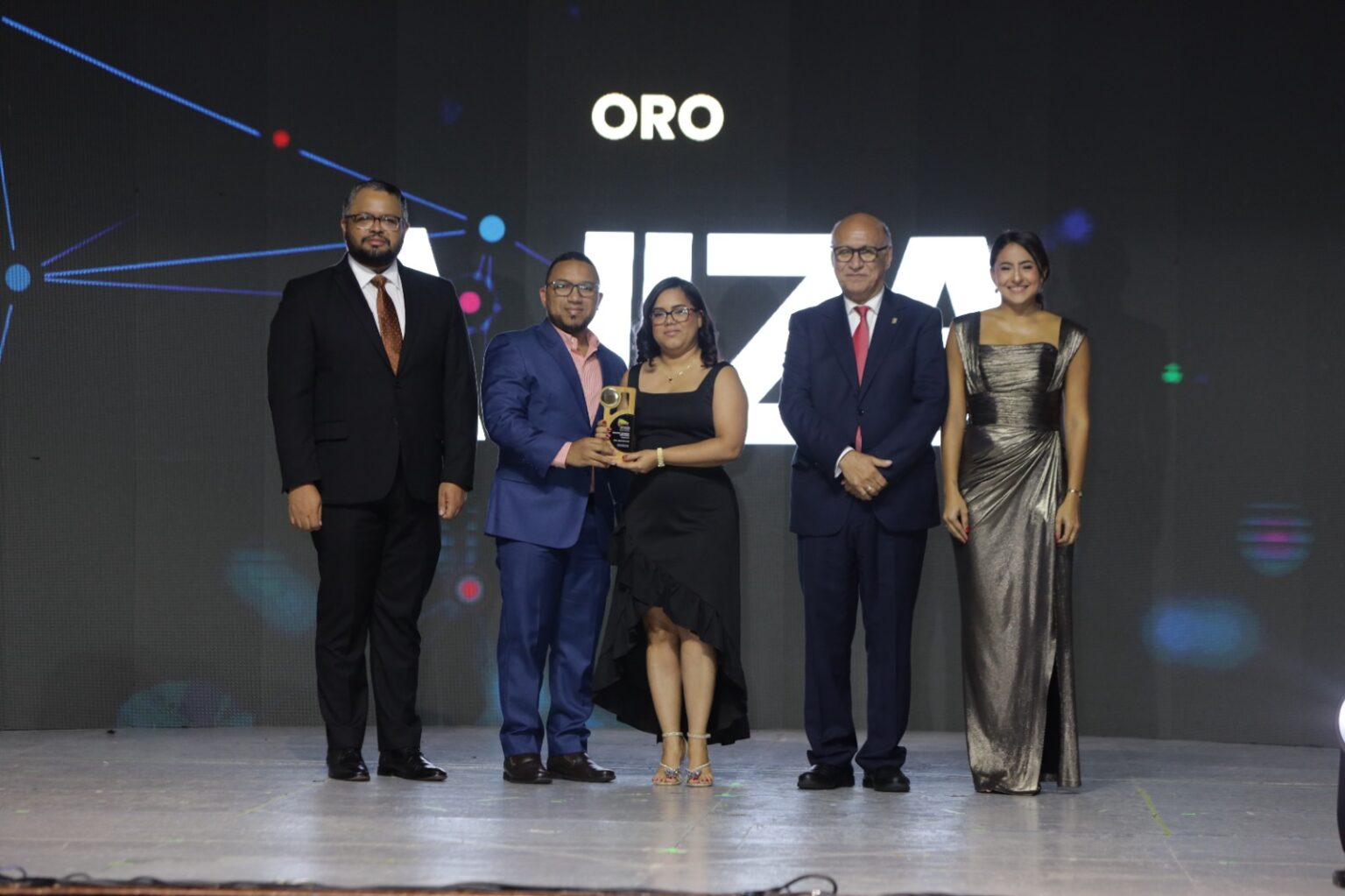 Ajiza Agroindustrial recibe premio Oro en reconocimiento a la calidad del sector privado