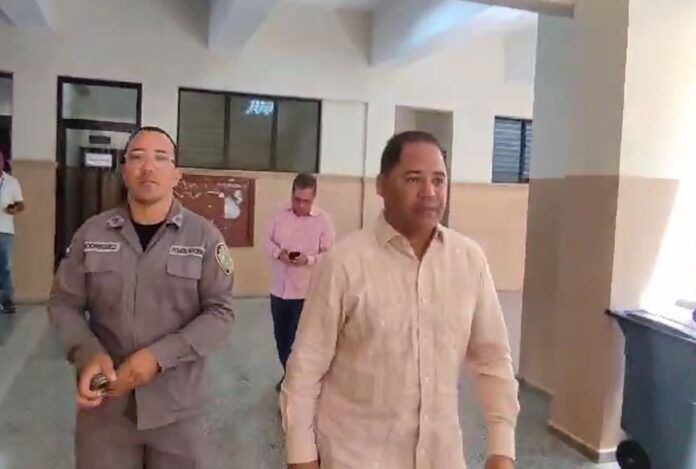 Aplazan juicio de fondo contra exregidor Elías Polanco por no comparecer testigos claves