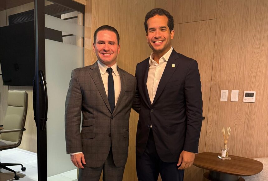 Guillermo Julián Jiménez anuncia su respaldo al proyecto político de Omar Fernández