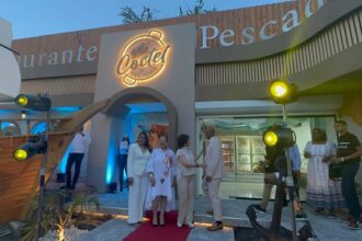 Coctel del Mar abre sus puertas en Santiago con amplia oferta gastronómica basada en productos del mar