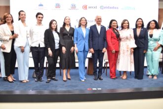 Ley de Cuidados gana impulso en el Congreso con jornadas promovidas por el Ministerio de la Mujer