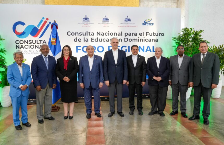 Consulta Nacional para el Futuro de la Educación abre diálogo con periodistas y comunicadores del Cibao