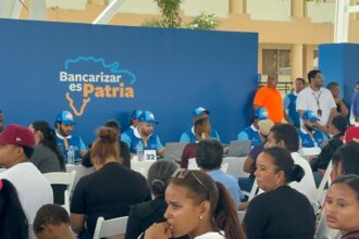 Ciudadanos valoran primera jornada de bancarización en San Francisco de Macorís por facilitar el acceso al sistema financiero