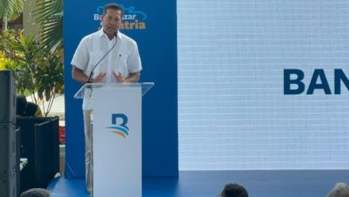 Banreservas financia el 95 % de la producción arrocera nacional y el 100 % de las viviendas de bajo costo del Estado