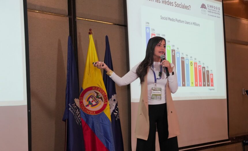 Ana María Silva, creadora digital, y la generación de médicos que aprendió a comunicar lo que sabe
