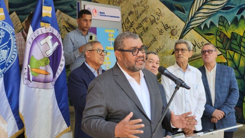 Eulogio Silverio encabeza homenaje a Pedro Henríquez Ureña y reafirma la fuerza de la Gran Alianza por las Humanidades