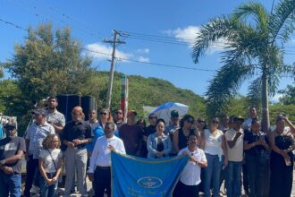 “Nos hizo sentir orgullosos de ser dominicanos”: miles exaltan el legado humano y musical de Alex Bueno