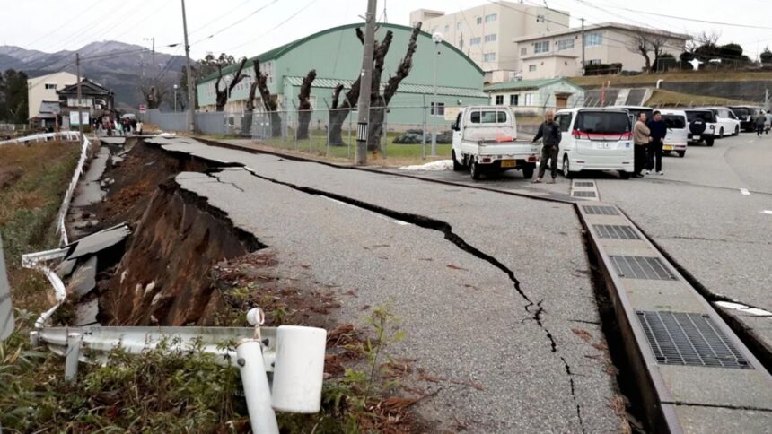 Terremoto de magnitud 5.6 sacude Japón y obliga a suspender servicios del tren bala