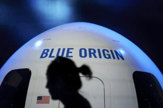 Blue Origin prevé lanzar este año su cohete New Glenn, pese a la explosión en una prueba