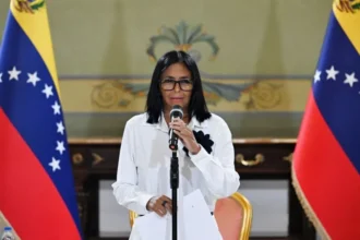 Delcy Rodríguez habla con el secretario general de la ONU sobre la atención a los sismos en Venezuela