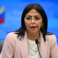 Delcy Rodríguez dice que la prioridad ahora es rescatar a las personas aún atrapadas