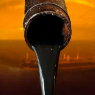 Petróleo se dispara más de un 5 % tras escalada de tensiones entre Irán y Estados Unidos