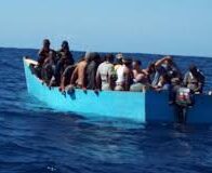 Repatrían a 32 migrantes dominicanos tras llegar de forma irregular a Puerto Rico