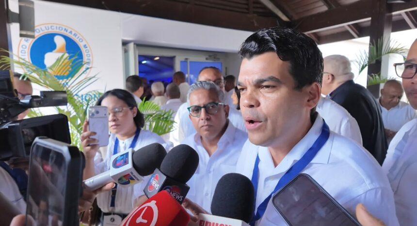Wellington Arnaud afirma el PRM tiene la madurez necesaria para mantenerse unido