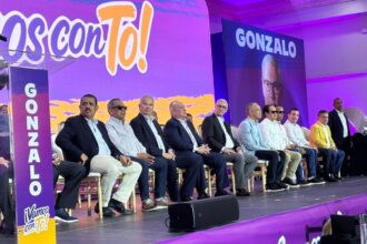 Charlie Mariotti respalda a Gonzalo Castillo en acto político “Vamos con Gonzalo”