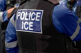 ICE modifica normas de centros de detención tras propuestas de contratista privado