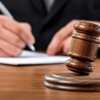 Aplazan juicio de Ángel Martínez para permitir posible acuerdo entre las partes