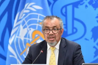 OMS eleva a más de 900 los casos sospechosos o confirmados de ébola en la RDC